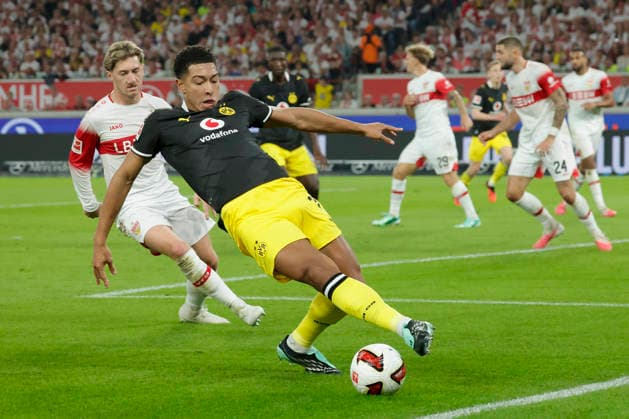 Im Bild: v.li. Angelo Stiller (VfB Stuttgart, 6) und Jobe Bellingham (Borussia Dortmund, 7) am Ball 19.09.2026, VfB Stuttgart - Borussia Dortmund, 1. Bundesliga, 4. Spieltag, Deutschland, Stuttgart, MHP Arena, DFL REGULATIONS PROHIBIT ANY USE OF PHOTOGRAPHS AS IMAGE SEQUENCES AND OR QUASI-VIDEO. Copyright: HMBxMedia xJulienxBecker