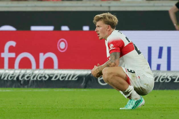 Im Bild: Enttaeuschung nach der Niederlage bei Finn Jeltsch (VfB Stuttgart, 29) 19.09.2026, VfB Stuttgart - Borussia Dortmund, 1. Bundesliga, 4. Spieltag, Deutschland, Stuttgart, MHP Arena, DFL REGULATIONS PROHIBIT ANY USE OF PHOTOGRAPHS AS IMAGE SEQUENCES AND OR QUASI-VIDEO. Copyright: HMBxMedia xJulienxBecker