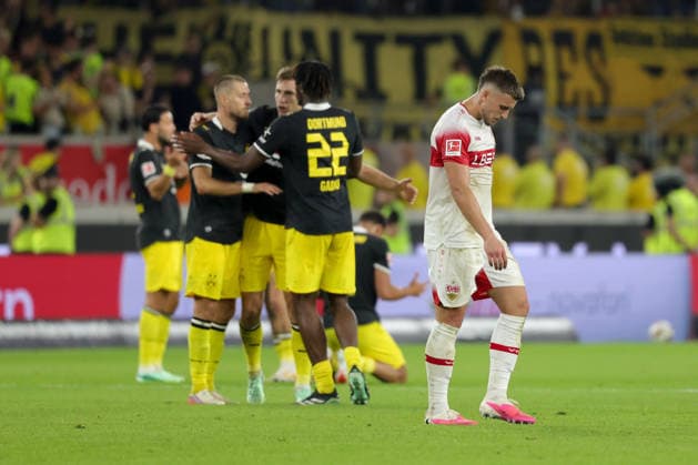 19.09.2026, Deutschland, Stuttgart, Fußball Bundesliga, VfB Stuttgart vs. Borussia Dortmund, Frust bei Ermedin Demirovic (VfB) Jubel bei den Dortmunder Spielern