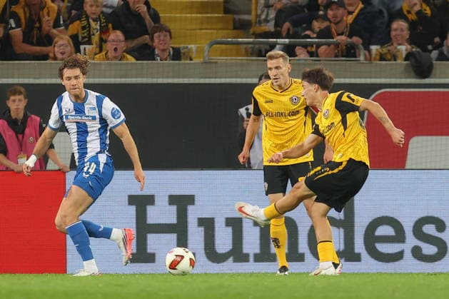 19.09.2026, xtgx, Fussball 2. Bundesliga, SG Dynamo Dresden - Hertha BSC Berlin, v.l. Patrice Covic (Dresden, 24) schiesst Tor, schießt, Torschuetze, erzielt Tor, Treffer, scores the goal 1:0 (DFL DFB REGULATIONS PROHIBIT ANY USE OF PHOTOGRAPHS as IMAGE SEQUENCES and or QUASI-VIDEO) Dresden