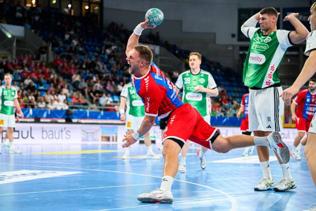 Bietigheim: HBL - 26 27 - SG BBM Bietigheim - TSV Hannover-Burgdorf Fabian Wiederstein (Bietigheim) Bietigheim-Bissingen Egetrans Arena Baden-Württemberg Deutschland