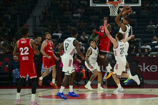 Real Madrid v Olympiacos - EuroLeague Super Cup Final ABU DHABI, UNITED ARAB EMIRATES - SEPTEMBER 19: Players in action during the EuroLeague Super Cup final match between Real Madrid and Olympiacos at Etihad Arena in Abu Dhabi, United Arab Emirates, on September 19, 2026. Hassan al Raisi Anadolu Abu Dhabi United Arab Emirates. Editorial use only. Please get in touch for any other usage.  Copyright: x2026xAnadoluxHassanxalxRaisix