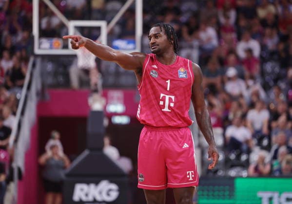 John-Michael Wright Telekom Baskets Bonn vs. Veolia Towers Hamburg 1.Spieltag - Saison 2026 27