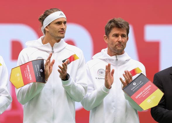 Team Germany Alexander Zveren , Michael Kohlmann, Davis Cup Kapitaen, Davis Cup Germany vs. Croatia, Heristo Arena, Halle Westf., Germany Tennis - Davis Cup 20026 - - Heristo Arena - Halle West - Northrhine Westphalia - Germany - 19 September 2026. Copyright: xJuergenxHasenkopfx