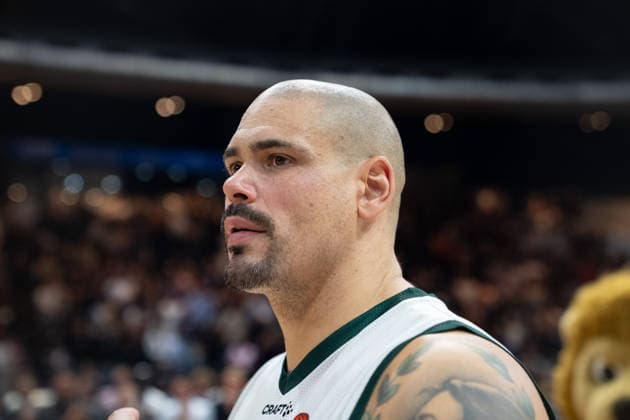 Maik Zirbes (Nr. 33 VET-CONCEPT Gladiators Trier) nach dem Spiel GER, Basketball Loewen Braunschweig gegen VET-CONCEPT Gladiators Trier, Basketball, easyCredit BBL, Woche 1, Spielzeit 2026 27, 19.09.2026 GER, Basketball Loewen Braunschweig gegen VET-CONCEPT Gladiators Trier, Basketball, easyCredit BBL, Woche 1, Spielzeit 2026 27, 19.09.2026 Braunschweig Copyright: xEibner-Pressefoto DanielxREINELTx EP_DRT