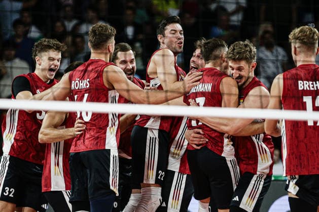 IPA88724353 - Team Germany celebrates winning the CEV Enel Eurovolley 2026 Round of 16 match between Bulgaria and Germany at Arena 8888 in Sofia, Bulgaria, on September 19, 2026  Copyright: xIvanxSxIvanov IPAxSportx xx IPA88724353