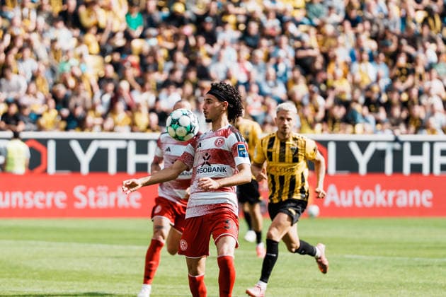 Deutschland: Fussball 3. Liga 2026 - 2027, 7. Spieltag - Alemannia Aachen vs Fortuna Düsseldorf - Tivoli (Aachen): Anas Slimani (Fortuna Düsseldorf, 34) Dribbling, Ballbesitz, am Ball, Spielaufbau, Übersicht, Torchance Copyright: xThiemoxRudolphx