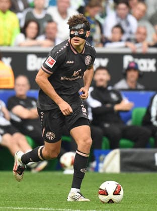 19.09.2026, xophax, Fussball 1.Bundesliga.DFL.Fußball. Bor.Mönchengladbach gegen 1.FSV Mainz 05. Fabio Gruber ( Mainz 05 ) (DFL DFB REGULATIONS PROHIBIT ANY USE OF PHOTOGRAPHS as IMAGE SEQUENCES and or QUASI-VIDEO) Mönchengladbach