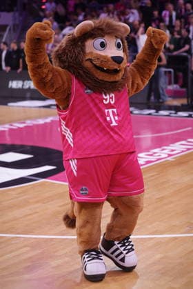 Maskottchen Bonni Telekom Baskets Bonn vs. Veolia Towers Hamburg 1.Spieltag - Saison 2026 27