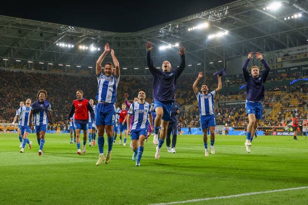 19.09.2026, xtgx, Fussball - 2.Bundesliga Dynamo Dresden - Hertha BSC Berlin v.l. Hertha Jubel ueber den Sieg, Jubel nach Spielende (DFL DFB REGULATIONS PROHIBIT ANY USE OF PHOTOGRAPHS as IMAGE SEQUENCES and or QUASI-VIDEO) Dresden