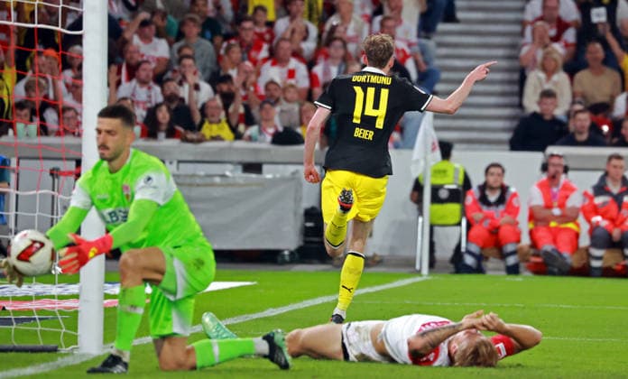 19.09.26 VfB Stuttgart - Borussia Dortmund Deutschland, Stuttgart, 19.09.2026, Fussball, Bundesliga, Saison 2026 2027, VfB Stuttgart - Borussia Dortmund: Maximilian Beier (Borussia Dortmund); Jubel Tor 0:1 Beier.