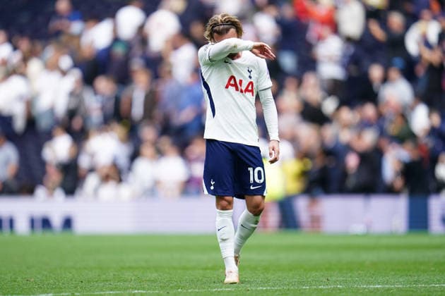 Premier League: Tottenham Hotspur v Aston Villa James Maddison of Tottenham Hotspur during the Premier League match Tottenham Hotspur vs Aston Villa at Tottenham Hotspur Stadium, London, United Kingdom on 19 September 2026 (Photo by Harvey Murphy News Images) Copyright: xHarveyxMurphy NewsxImagesx