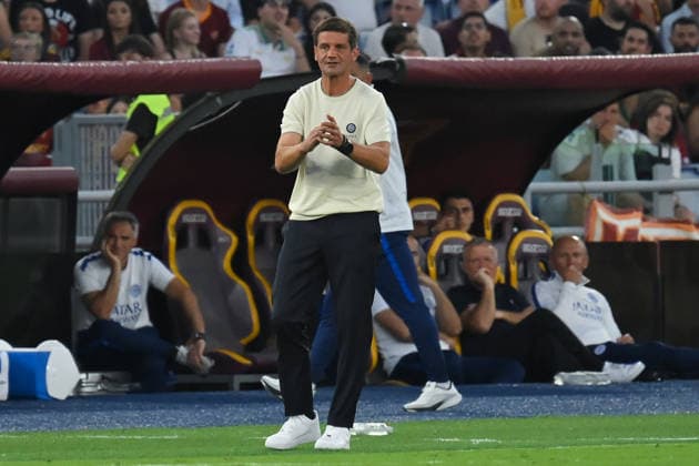 Soccer, Serie A match , Roma v Inter Inter coach Cristian Chivu reacts during the Serie A match between Roma v Inter at Olympic stadium. Rome (Italy), September 19h, 2026 Imago-Images Emmefoto Copyright: xImago-Images Emmefotox