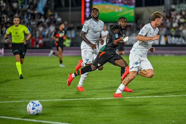 SOCCER - Serie A - Venezia FC vs. SS Lazio Photo by IPA ABACAPRESS.COM88725733 - Venezia s John Yeboah in action during the Venezia FC vs. SS Lazio Italian Serie A soccer match in Venice, Italy, on September 19, 2026 Venice Italy  Copyright: xIPAxSport ABACAx