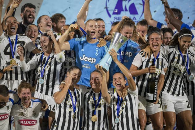 IPA88735699 - Juventus celebration after winning the cup in the final—Juventus FC vs. AS Roma, Serie A Women s Cup in Viareggio (LU), Italy, September 19, 2026  Copyright: xJacopoxCane IPAxSportx xx IPA88735699