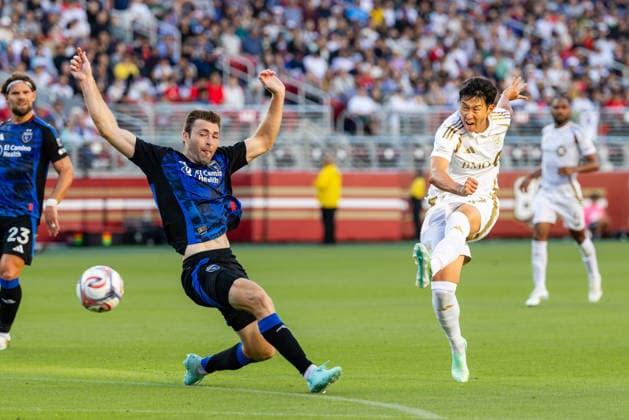 SANTA CLARA, CA - SEPTEMBER 19: Son Heung-Min 7 of the Los Angeles Football Club scores a goal in the first half of an MLS, Fussball Herren, USA match against the San Jose Earthquakes on September 19, 2026 at Levi s Stadium in Santa Clara, CA. (Photo by Matthew Huang Icon Sportswire) SOCCER: SEP 19 MLS San Jose Earthquakes vs Los Angeles Football Club EDITORIAL USE ONLY Icon260919006