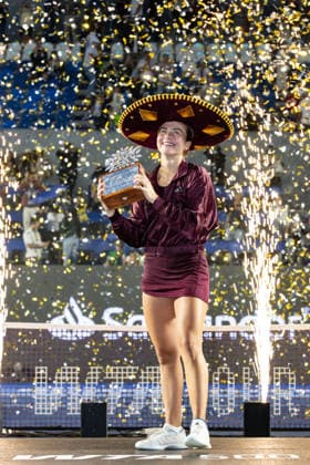 WTA, Tennis Damen GUADALAJARA OPEN 2026 WTA GUADALAJARA OPEN 2026 PEYTON STEARNS VS IVA JOVIC 19092026 GUADALAJARA, JALISCO. Action photo of Iva Jovic of the United States, champion of the singles tournament of the WTA Guadalajara Open 2026, held at the Centro Panamericano de Tenis of Guadalajara, Jalisco, Mexico. Foto de accion de Iva Jovic de Estados Unidos, campeona del torneo de singles del WTA Guadalajara Open 2026 celebrado en el Centro Panamericano de Tenis de Guadalajara, Jalisco, Mexico PHOTO BY IMAGENSHOP AGENCIA FOTOGRAFICA GUADALAJARA JALISCO MEXICO Copyright: xIMAGENSHOPxAGENCIAxFOTOGRAFICAx