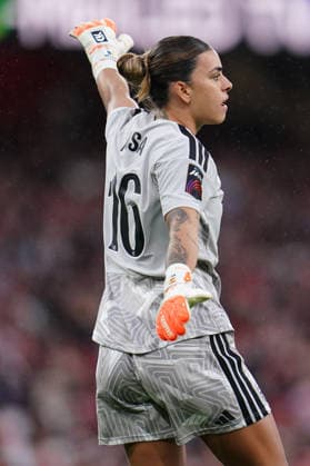 Women s Super League: Arsenal v Manchester United, ManU Arsenal goalkeeper Misa Rodriguez during the Women s Super League match Arsenal vs Manchester United at Emirates, London, United Kingdom on 19 September 2026 (Photo by Harvey Murphy News Images) London Emirates Greater London United Kingdom Copyright: xHarveyxMurphy NewsxImagesx