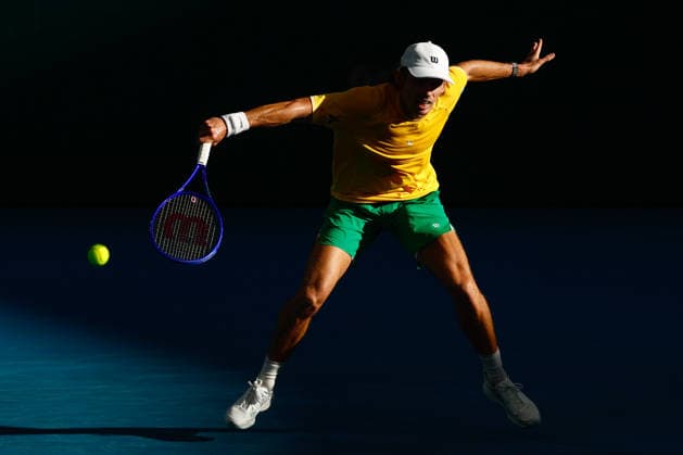 TENNIS DAVIS CUP AUSTRALIA POLAND, Alex de Minaur of Australia plays a backhand during his match against Kamil Majchrzak of Poland during the Davis Cup match between Australia and Poland at Pat Rafter Arena in Brisbane, Sunday, September 20, 2026. ( NO ARCHIVING, EDITORIAL USE ONLY  Copyright: xRUSSELLxFREEMANx 20260920173801633030