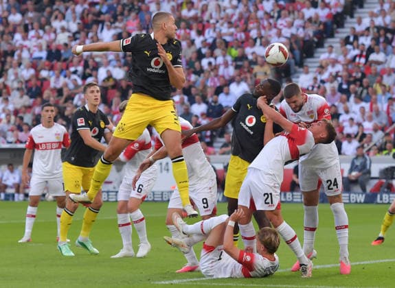 19.09.2026, xblx, Fussball 1.Bundesliga, VfB Stuttgart - Borussia Dortmund v.l. Bilal El Khannouss (VfB Stuttgart), Nico Schlotterbeck (Borussia Dortmund), Waldemar Anton (Borussia Dortmund), Ermedin Demirovic (VfB Stuttgart) , Maximilian Mittelstaedt Mittelstädt (VfB Stuttgart), Serhou Guirassy (Borussia Dortmund), Grischa Prömel Proemel (VfB Stuttgart), Jeff Chabot (VfB Stuttgart) (DFL DFB REGULATIONS PROHIBIT ANY USE OF PHOTOGRAPHS as IMAGE SEQUENCES and or QUASI-VIDEO) Stuttgart