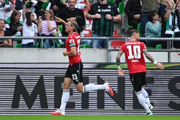 2. Bundesliga - Hannover 96 - VfL Bochum am 20.09.2026 in der HDI Arena in Hannover Jubel, Torjubel, Torschuetze, Torschütze Stefan Teitur Thordarson (Hannover) jubelt nach seinem Tor zum 1:0.