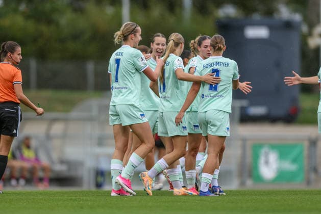 GER, Frankfurt, Eintracht Frankfurt II vs Hertha BSC Berlin, 2. Frauen Bundesliga, Fussball, DFB, Spielzeit 2026 2027, Stadion am Brentanobad, 7. Spieltag im Bild: Elfie Wellhausen (Hertha BSC Frauen 11), Tor, Jubel und Freude, Emotionen DFB DFL REGULATIONS PROHIBIT ANY USE OF PHOTOGRAPHS AS IMAGE SEQUENCES AND OR QUASI-VIDEO, 20.09.2026 Copyright: HMBxMedia HendrikxHamelau