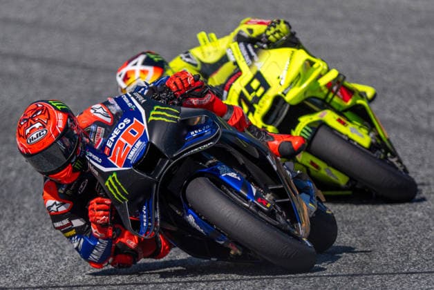SPIELBERG, ÖSTERREICH - SEPTEMBER 20: Fabio Quartararo aus Frankreich fährt für das Monster Energy Yamaha MotoGP Team undFabio Di Giannantonio aus Italien fährt für das Pertamina Enduro VR46 Racing Team während des MotoGP Großer Preis von Österreich 2026 - Rennen am RED BULL RING am September 20, 2026 in Spielberg, ÖSTERREICH, STEIERMARK. SPIELBERG, AUSTRIA - SEPTEMBER 20: Fabio Quartararo of France rides for the Monster Energy Yamaha MotoGP Team and Fabio Di Giannantonio of Italy rides for the Pertamina Enduro VR46 Racing Team during the MotoGP Austrian Grand Prix 2026 - Race at the RED BULL RING on September 20, 2026 in Spielberg, AUSTRIA, STYRIA. Copyright: xIBEX.agencyx xKlausxPressbergerx