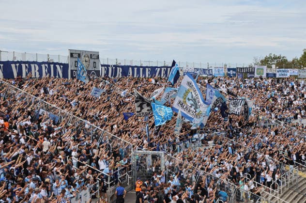 Fussball, Herren, Regionalliga Bayern, Saison 2026 2027, TSV 1860 München - 1.FC Nürnberg II, Grünwalder Stadion Fans, Ultras vom TSV 1860 München in der Westkurve