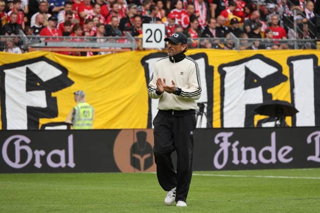 Trainer Claus-Dieter Wollitz (Energie Cottbus) Trainer Claus-Dieter Wollitz (Energie Cottbus) Fussball 2. Bundesliga 2026 2027 FC Energie Cottbus - FC St. Pauli