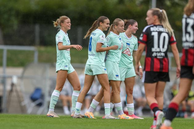 GER, Frankfurt, Eintracht Frankfurt II vs Hertha BSC Berlin, 2. Frauen Bundesliga, Fussball, DFB, Spielzeit 2026 2027, Stadion am Brentanobad, 7. Spieltag im Bild: Elfie Wellhausen (Hertha BSC Frauen 11), Tor, Jubel und Freude, Emotionen DFB DFL REGULATIONS PROHIBIT ANY USE OF PHOTOGRAPHS AS IMAGE SEQUENCES AND OR QUASI-VIDEO, 20.09.2026 Copyright: HMBxMedia HendrikxHamelau