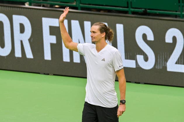 Alexander Zverev GER jubelt zum Sieg 20.09.2026 ¢ Tennis ¢ Davis Cup Qualifiers 2. Runde ¢ Deutschland vs Kroatien , heristo-arena, Halle (Westfalen), NRW Germany