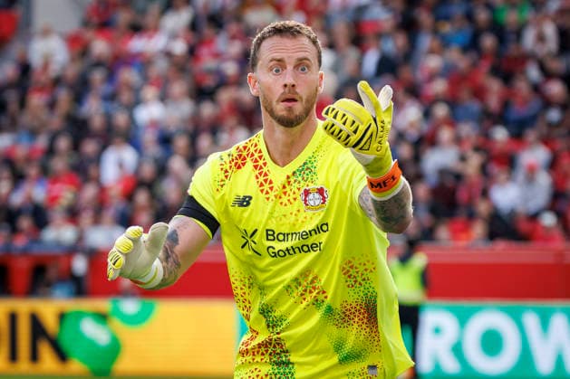 LEVERKUSEN, GERMANY - SEPTEMBER 20, 2026: Mark Flekken (Bayer 04 Leverkusen, 1) reacts during the German Bundesliga match on gameday 4 between Bayer 04 Leverkusen vs. RB Leipzig at BayArena on September 20, 2026 in Leverkusen, Germany. DFL REGULATIONS PROHIBIT ANY USE OF PHOTOGRAPHS AS IMAGE SEQUENCES AND OR QUASI-VIDEO. Northrhine-Westphalia Germany Copyright: xAxelxKohringx
