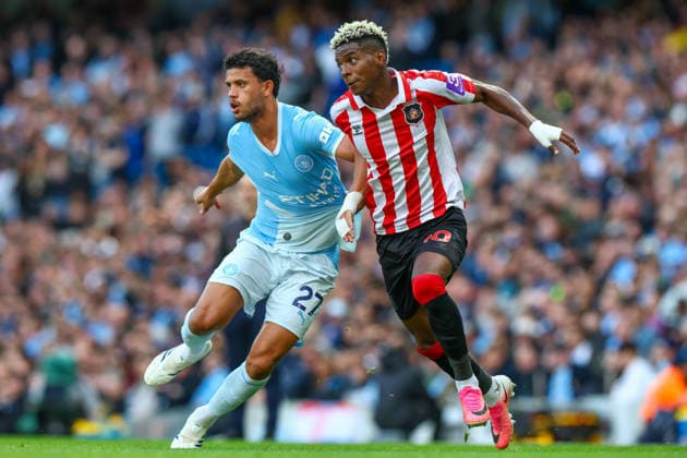 20th September 2026; Etihad Stadium, Manchester, England; Premier League Football, Manchester City versus Sunderland; Matheus Nunes of Manchester City and Nilson Angulo of Sunderland RogerxEvans