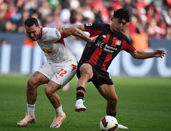 20.09.2026, xophax, Fussball 1.Bundesliga, Bayer 04 Leverkusen - RB Leipzig Ibrahim Maza ( Bayer 04 ), rechts und David Raum ( RB Leipzig ) , links (DFL DFB REGULATIONS PROHIBIT ANY USE OF PHOTOGRAPHS as IMAGE SEQUENCES and or QUASI-VIDEO) Leverkusen