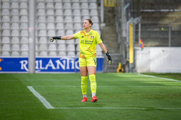 Fussball, Google Pixel Frauen-Bundesliga, 5. Spieltag, 2026 2027, SC Freiburg vs. Bayer 04 Leverkusen, 20.09.2026, Dreisamstadion, Freiburg, Rafaela Borggräfe Rafaela Borggraefe (Bayer 04 Leverkusen, 12) Freiburg Dreisamstadion Baden-Württemberg Deutschland Copyright: xFINLEYxMÖRCHx