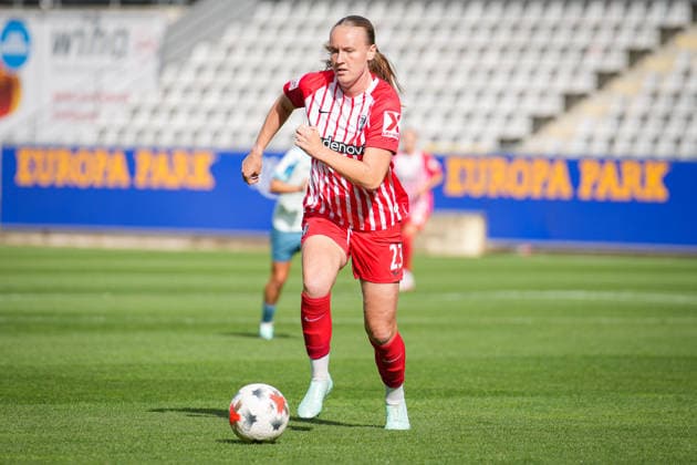 Fussball, Google Pixel Frauen-Bundesliga, 5. Spieltag, 2026 2027, SC Freiburg vs. Bayer 04 Leverkusen, 20.09.2026, Dreisamstadion, Freiburg, Luca Birkholz (SC Freiburg, 23) Freiburg Dreisamstadion Baden-Württemberg Deutschland Copyright: xFINLEYxMÖRCHx