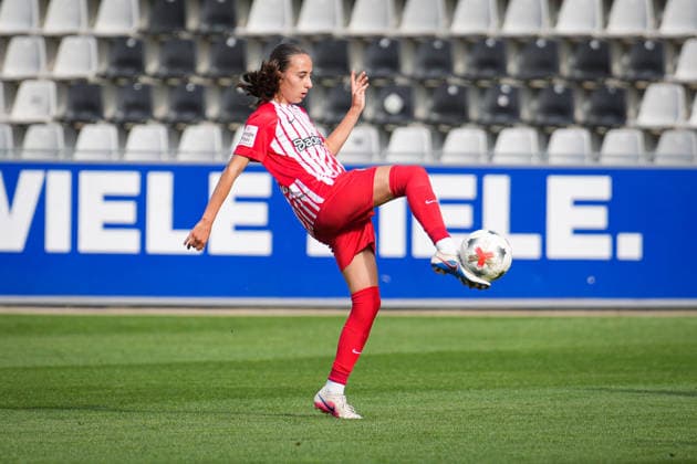 Fussball, Google Pixel Frauen-Bundesliga, 5. Spieltag, 2026 2027, SC Freiburg vs. Bayer 04 Leverkusen, 20.09.2026, Dreisamstadion, Freiburg,Emma Memminger (SC Freiburg, 32) Freiburg Dreisamstadion Baden-Württemberg Deutschland Copyright: xFINLEYxMÖRCHx