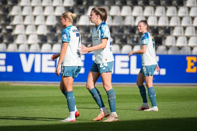 Fussball, Google Pixel Frauen-Bundesliga, 5. Spieltag, 2026 2027, SC Freiburg vs. Bayer 04 Leverkusen, 20.09.2026, Dreisamstadion, Freiburg, Cornelia Kramer (Bayer 04 Leverkusen, 07) Eigentor, Freiburg Dreisamstadion Baden-Württemberg Deutschland Copyright: xFINLEYxMÖRCHx