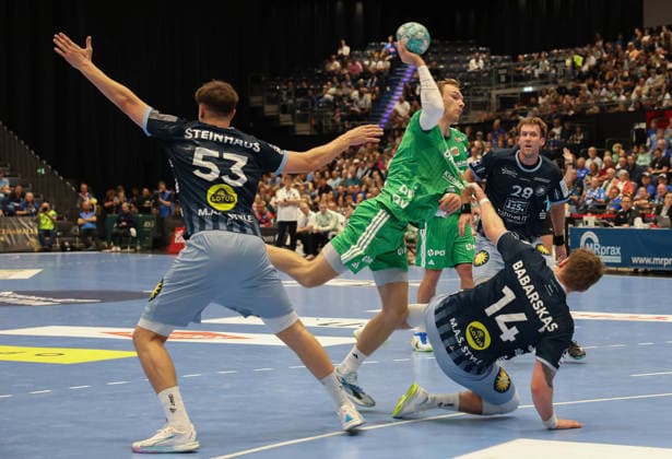 v.l. Sören Steinhaus (Bergischer HC 53), Mathias Gidsel (Füchse Berlin 19), Gerdas Babarskas (Bergischer HC 14), Tom Bergner (Bergischer HC 28) GER, Bergischer HC vs. Fuechse Berlin, Handball, Opel Handball-Bundesliga, 5. Spieltag, Spielzeit 2026 2027, 20.09.2026 GER, Bergischer HC vs. Fuechse Berlin, Handball, Opel Handball-Bundesliga, 5. Spieltag, Spielzeit 2026 2027, 20.09.2026 Duesseldorf Copyright: xEibner-Pressefoto ThomasxStoeckex EP_TSR
