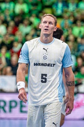 OPEL Handball Bundesliga; HSG Wetzlar - VfL Gummersbach, 20.09.26 Tilen Kodrin (VfL Gummersbach, 5) OPEL Handball Bundesliga; HSG Wetzlar - VfL Gummersbach: Wetzlar, 20.09.26 Copyright: xBEAUTIFULxSPORTS Roeczeyx