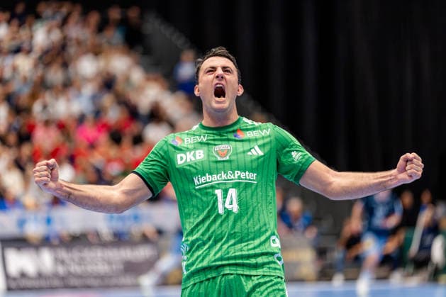 Düsseldorf, 20.09.2026, Handball, Herren, Opel Bundesliga, 5. Spieltag, 2026 2027: Bergische HC Füchse Berlin Aitor Arino (Füchse Berlin, 14) jubelt nach einem Treffer