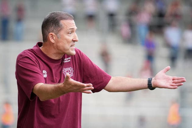 Fussball, Google Pixel Frauen-Bundesliga, 5. Spieltag, 2026 2027, SC Freiburg vs. Bayer 04 Leverkusen, 20.09.2026, Dreisamstadion, Freiburg, Roberto Pätzold Roberto Paetzold (Bayer 04 Leverkusen, Cheftrainer) Freiburg Dreisamstadion Baden-Württemberg Deutschland Copyright: xFINLEYxMÖRCHx