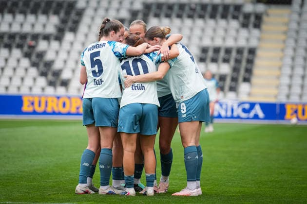Fussball, Google Pixel Frauen-Bundesliga, 5. Spieltag, 2026 2027, SC Freiburg vs. Bayer 04 Leverkusen, 20.09.2026, Dreisamstadion, Freiburg, Estrella Merino Gonzalez (Bayer 04 Leverkusen, 10) Tor, Torjubel, Freiburg Dreisamstadion Baden-Württemberg Deutschland Copyright: xFINLEYxMÖRCHx