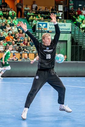OPEL Handball Bundesliga; HSG Wetzlar - VfL Gummersbach, 20.09.26 Bertram Obling (VfL Gummersbach, 16) OPEL Handball Bundesliga; HSG Wetzlar - VfL Gummersbach: Wetzlar, 20.09.26 Copyright: xBEAUTIFULxSPORTS Roeczeyx