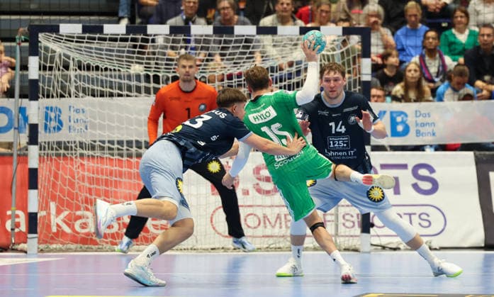 v.l. Christopher Rudeck (Bergischer HC 01), Sören Steinhaus (Bergischer HC 53), Tobias Grondahl (Füchse Berlin 15), Gerdas Babarskas (Bergischer HC 14) GER, Bergischer HC vs. Fuechse Berlin, Handball, Opel Handball-Bundesliga, 5. Spieltag, Spielzeit 2026 2027, 20.09.2026 GER, Bergischer HC vs. Fuechse Berlin, Handball, Opel Handball-Bundesliga, 5. Spieltag, Spielzeit 2026 2027, 20.09.2026 Duesseldorf Copyright: xEibner-Pressefoto ThomasxStoeckex EP_TSR