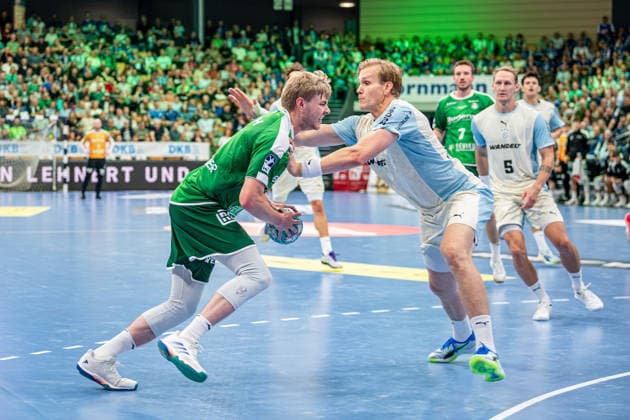 OPEL Handball Bundesliga; HSG Wetzlar - VfL Gummersbach, 20.09.26 Tristan Kirschner (HSG Wetzlar, 5), Ellidi Vidarsson (VfL Gummersbach, 4), Tilen Kodrin (VfL Gummersbach, 5) OPEL Handball Bundesliga; HSG Wetzlar - VfL Gummersbach: Wetzlar, 20.09.26 Copyright: xBEAUTIFULxSPORTS Roeczeyx