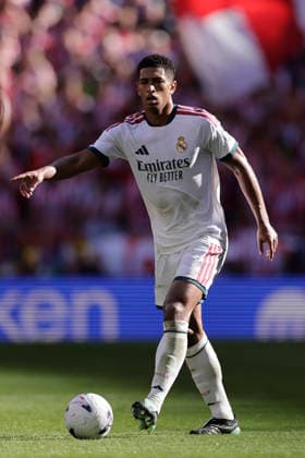 RECORD DATE NOT STATED Jude Bellingham (Real Madrid CF) controls the ball during the LaLiga EA Sports match between Club AtlÃ tico de Madrid and Real Madrid CF at Riyadh Air Metropolitano on September 20, 2026 in Madrid, Spain. (Photo by Manu Reino DeFodi Images) -