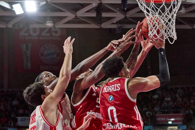Deutsche Basketball Bundesliga (BBL), FC Bayern München Basketball vs BMA365 BAMBERG BASKETS, München FC Bayern Basketball, Bamberg Baskets MBA365, 2026-09-20 in München (BMW Park) NORRIS Miles (FC Bayern Basketball Power Forward (PF) Nr0-FCBB0), WILEY Austin (FC Bayern Basketball Center (C) Nr50-FCBB50)0920 sportworld München BMW Park Bayern Deutschland