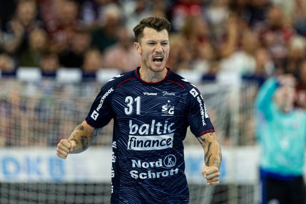 Opel HBL: SG Flensburg-Handewitt vs Handball Club Hamburg; 20.09.26 Jubel Torjubel bei Emil Jakobsen (Nr.31, SG Flensburg-Handewitt) Opel HBL: SG Flensburg-Handewitt vs Handball Club Hamburg, GGW Arena am 20.09.26 Copyright: xBEAUTIFULxSPORTS MarioxM.xKobergx