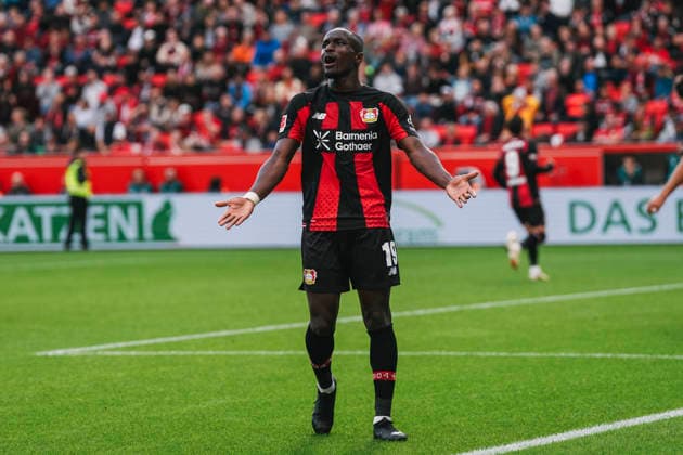 20.09.2026, xjmrgnx, Fussball 1.Bundesliga, Bayer 04 Leverkusen - RB Leipzig v.l. Moussa Diaby (19, Leverkusen) ärgert sich und gestikuliert mit den Händen (DFL DFB REGULATIONS PROHIBIT ANY USE OF PHOTOGRAPHS as IMAGE SEQUENCES and or QUASI-VIDEO) Leverkusen
